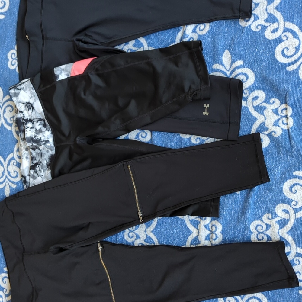 Athletic tights